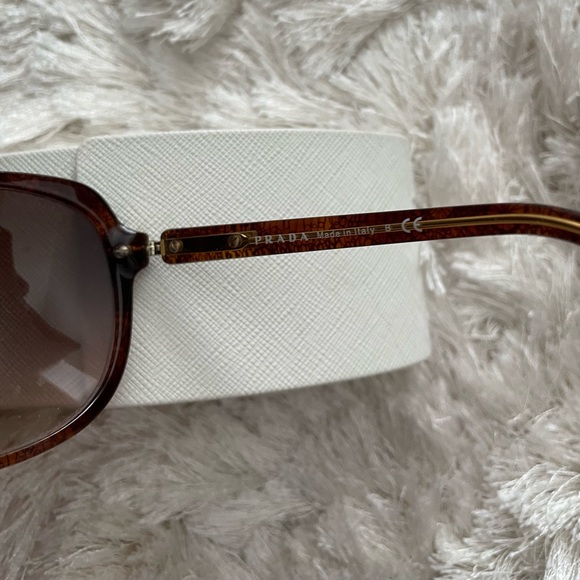 Prada SPR 04N BF4-6S1  Havana Brown Gradient Sunglasses 61-17-135 - Picture 4 of 12